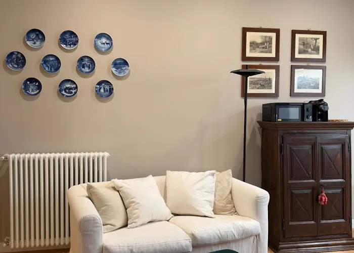 Il Nido Di - Relax And Design * Alba (Piedmont)